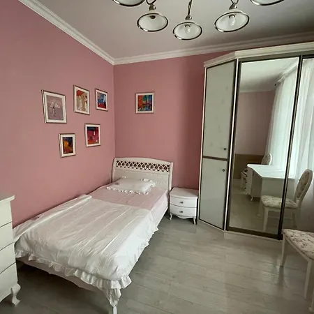 Cozy Апартаменты *